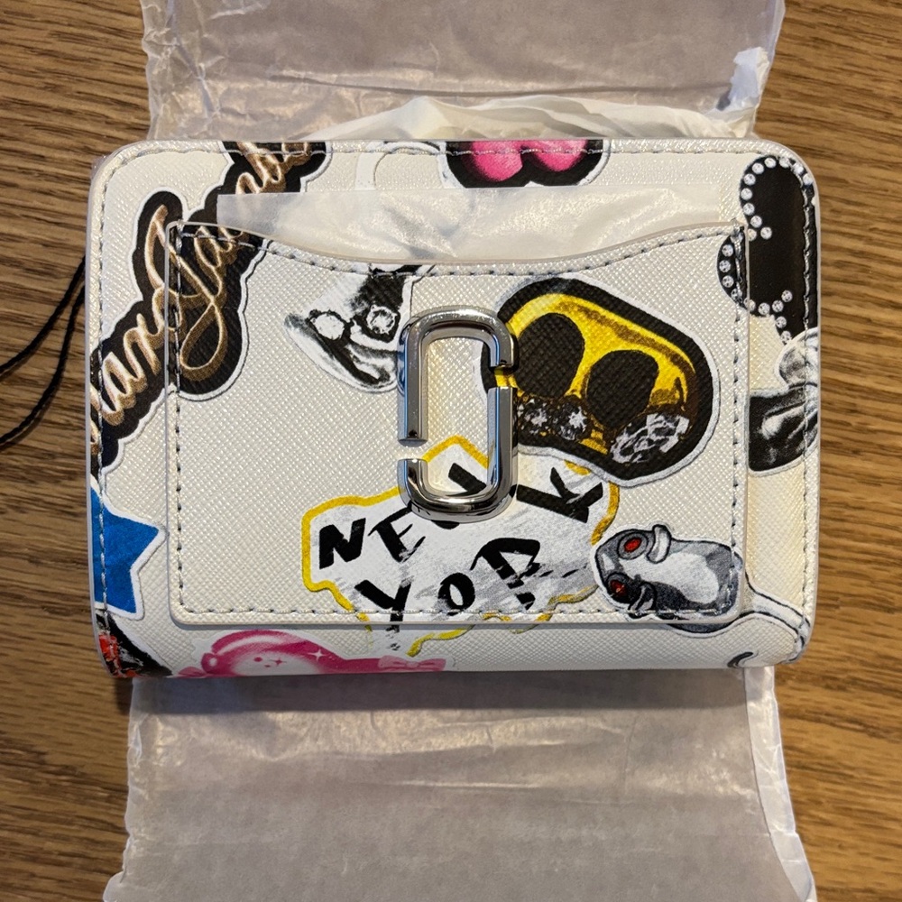 Marc Jacobs Sticker wallet